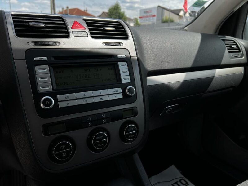 VOLKSWAGEN GOLF V 2007