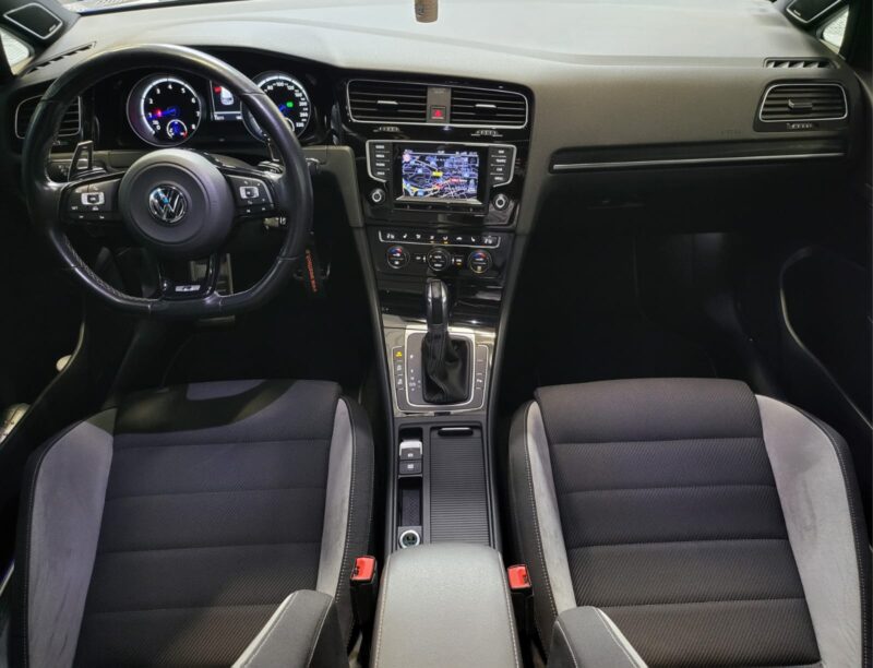 VOLKSWAGEN GOLF VII 2.0 TSI 300 7R 4MOTION DSG CAMERA / TOIT OUVRANT / LUMIERE D\'AMBIANCE