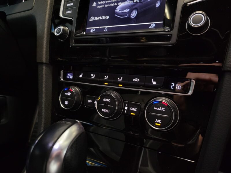 VOLKSWAGEN GOLF VII 2.0 TSI 300 7R 4MOTION DSG CAMERA / TOIT OUVRANT / LUMIERE D\'AMBIANCE