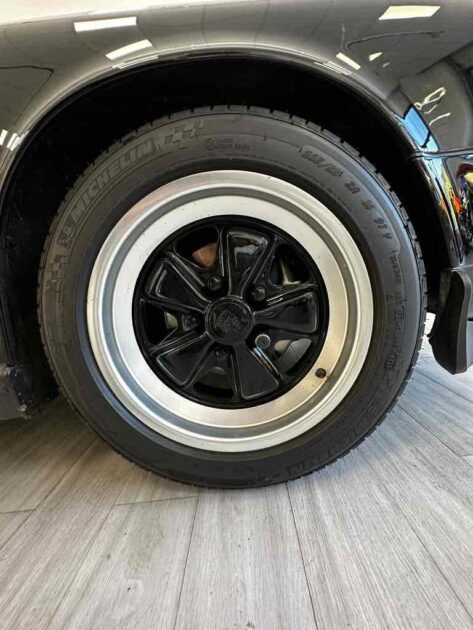 PORSCHE 911 1989 targa 3.2 G50 reprise possible