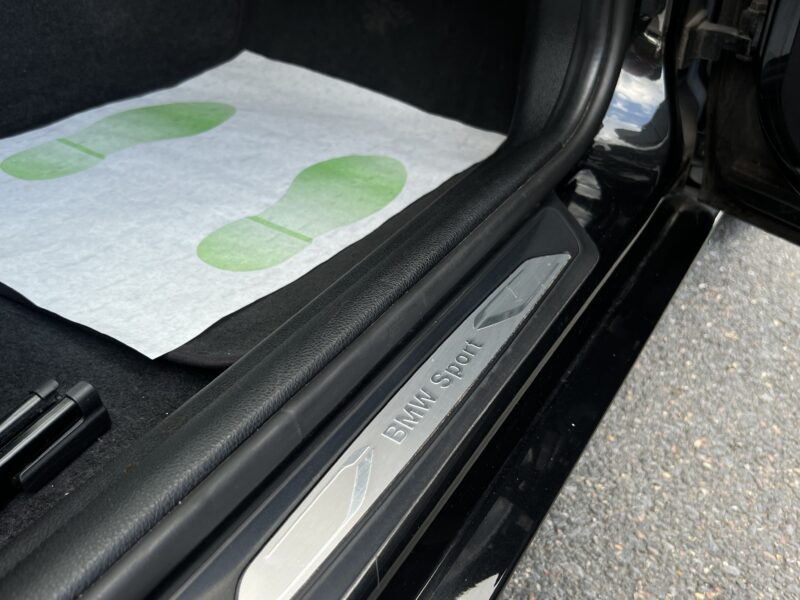 BMW SERIE 1 F20 SPORT 116i 1.6 136 Cv INTERIEUR CUIR ROUGE / 5 PORTES CRIT AIR 1 - Garantie