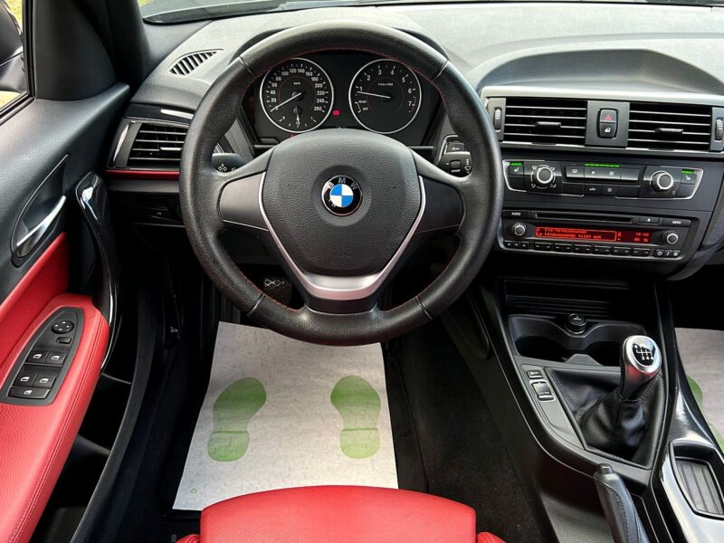 BMW SERIE 1 F20 SPORT 116i 1.6 136 Cv INTERIEUR CUIR ROUGE / 5 PORTES CRIT AIR 1 - Garantie