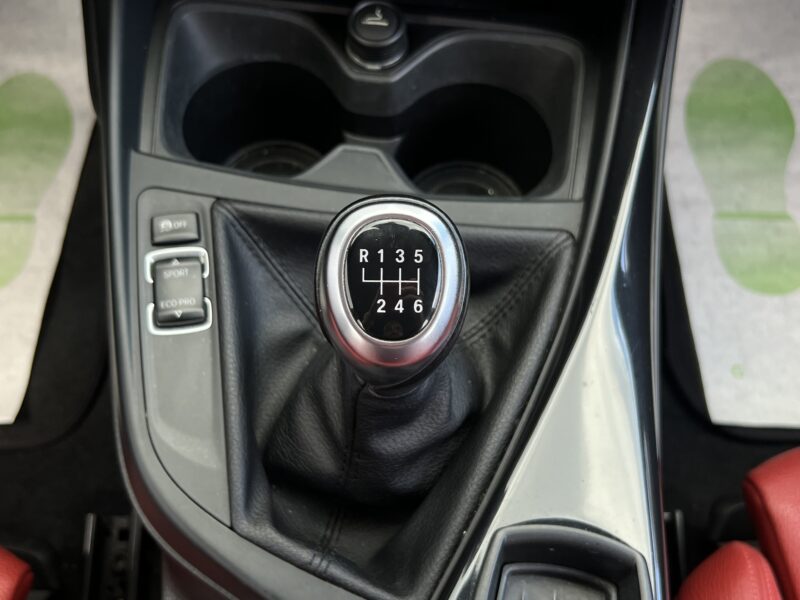 BMW SERIE 1 F20 SPORT 116i 1.6 136 Cv INTERIEUR CUIR ROUGE / 5 PORTES CRIT AIR 1 - Garantie