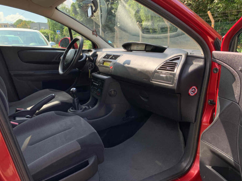 CITROEN C4 I 1.4i 16V 88CV