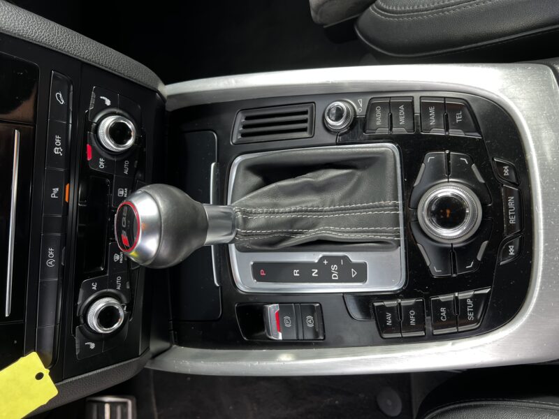 AUDI SQ5 TDI 313 cv bi turbo  gris daytona