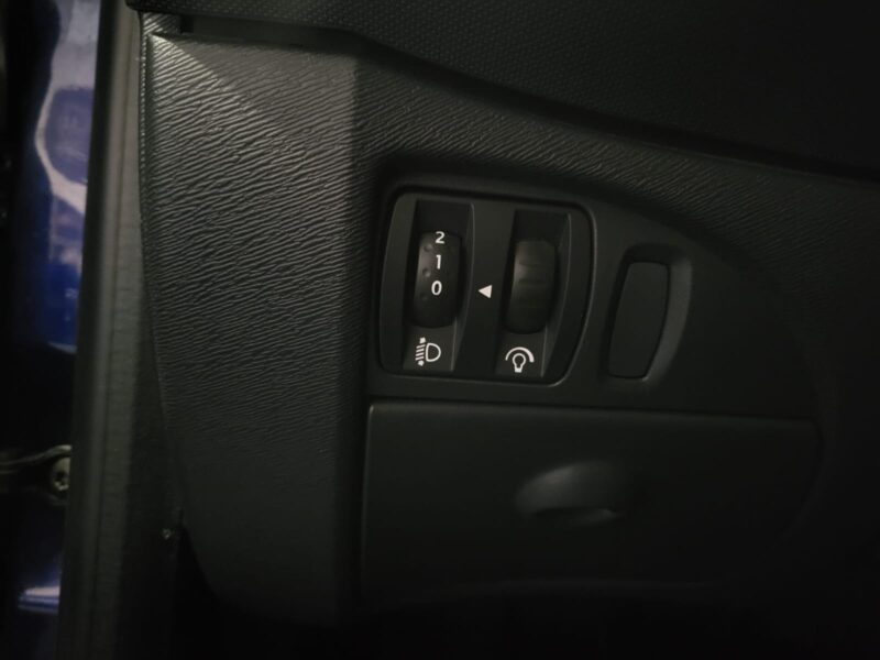 1.2 75cv LIMITED / CLIMATISATION / BLUETOOTH