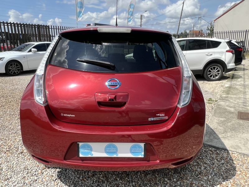 NISSAN LEAF 2016