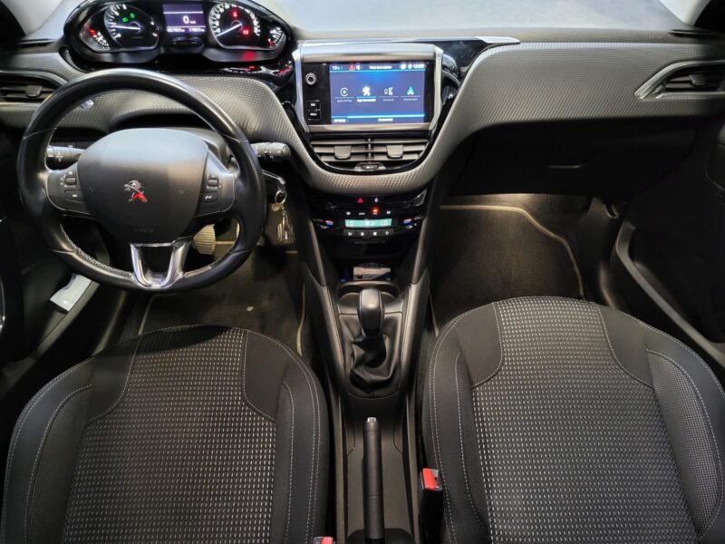 PEUGEOT 208 1.2 THP 110CH ALLURE / GPS + CARPLAY