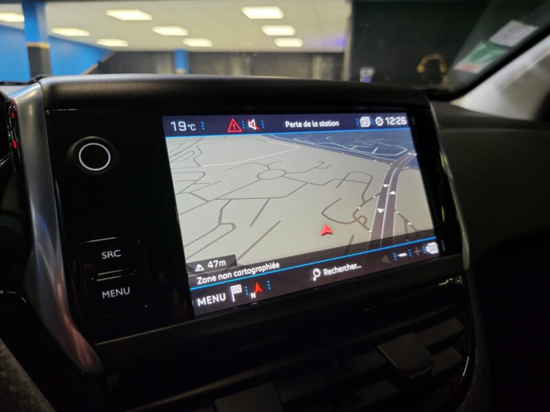 PEUGEOT 208 1.2 THP 110CH ALLURE / GPS + CARPLAY