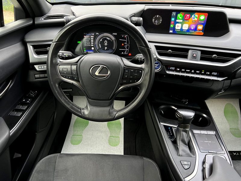 LEXUS UX 250H HYBRID 2.0 VVT-iE 184 Cv BOITE AUTO / APPLE CARPLAY ANDROID CAMERA - Garantie1an