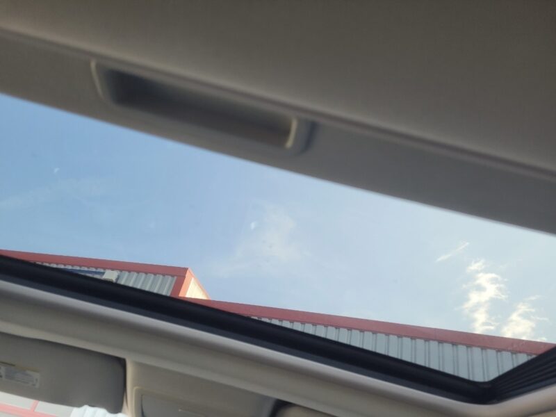 CHRYSLER 300 C SRT DESIGN 3.0 V6 218 Cv ORIGINE FRANCE / BOITE AUTO GPS TOIT OUVRANT - Garanrtie1an