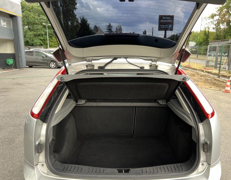 FORD FOCUS II 1.6 TDCI 110 Cv 5 PORTES / TITANIUM ORIGINE FRANCE - Garantie1an