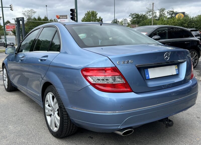 MERCEDES CLASSE C III 220 CDI AVANTGARDE 2.2 170 Cv GPS ATTELAGE BLUETOOTH CRIT AIR 2 - Garantie1an