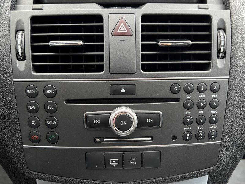 MERCEDES CLASSE C III 220 CDI AVANTGARDE 2.2 170 Cv GPS ATTELAGE BLUETOOTH CRIT AIR 2 - Garantie1an