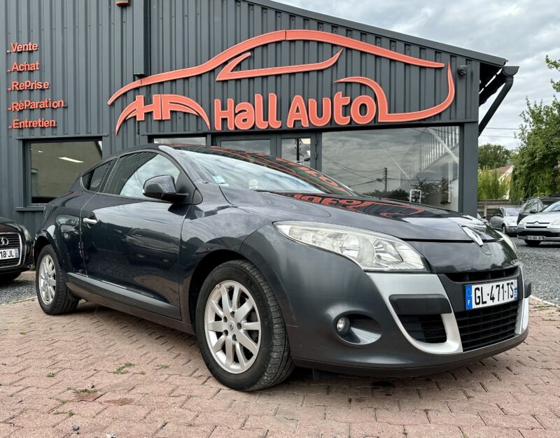 RENAULT MEGANE III Coupé 2009