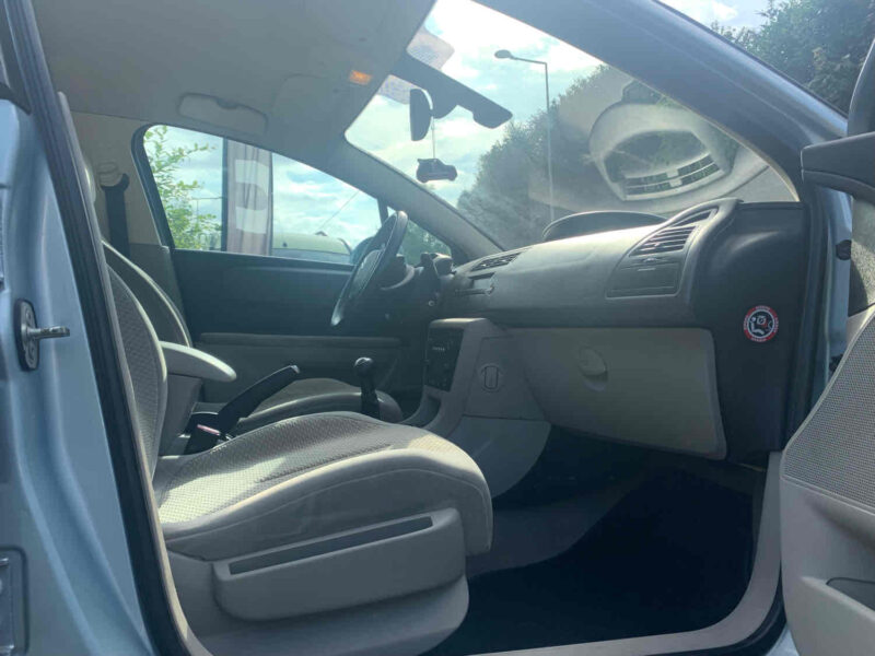 CITROEN C4 1.6i 16V 109CV