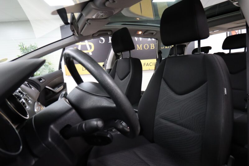 PEUGEOT 308 SW I 2011