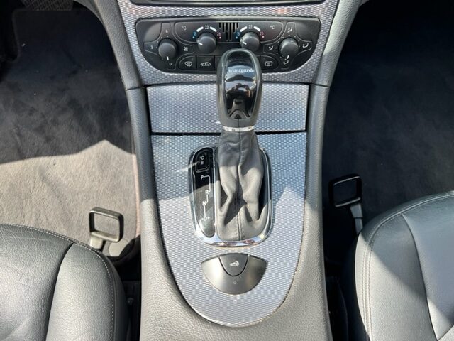 MERCEDES BENZ CLK 200 ÉLÉGANCE CABRIOLET 