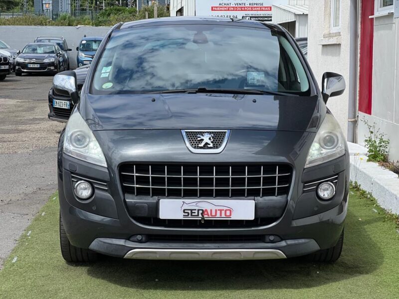 PEUGEOT 3008 2012