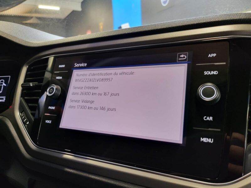 VOLKSWAGEN T-ROC 1.5 TSI 150CH DSG7 LOUNGE / PREMIERE MAIN + CAMERA + FULL LED + CARPLAY