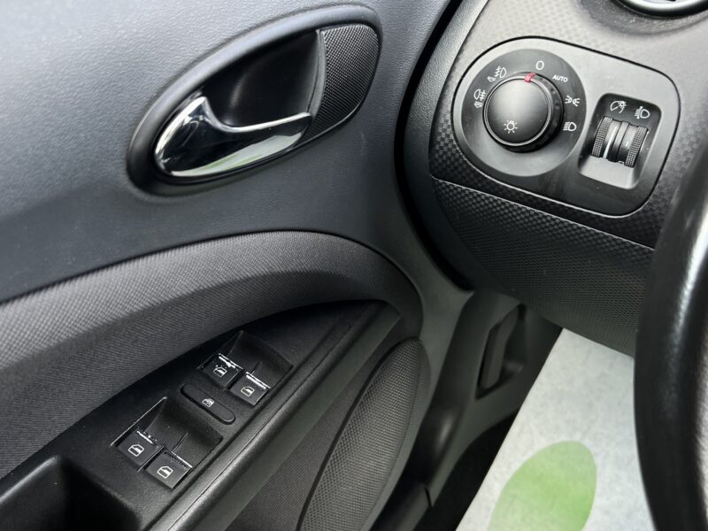 SEAT ALTEA 2.0 TDI 140 Cv BOITE AUTO DSG6 / TOIT OUVRANT - Garantie1an