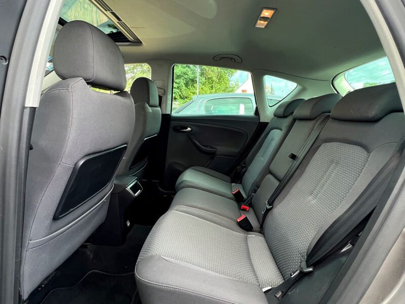 SEAT ALTEA 2.0 TDI 140 Cv BOITE AUTO DSG6 / TOIT OUVRANT - Garantie1an