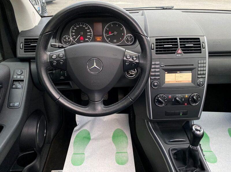 MERCEDES CLASSE A 160 II PHASE 2 1.5 95 CV TOIT OUVRANT / BLUETOOTH CRIT AIR 1 - Garantie1an