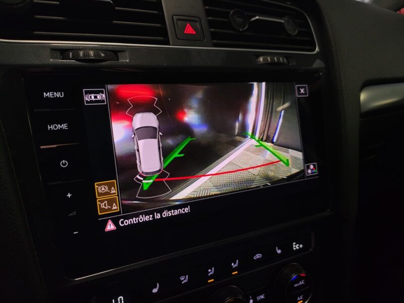 VOLKSWAGEN E-GOLF 136cv VIRTUAL COCKPIT / APPLE CARPLAY / JANTES 18 / SIEGES CHAUFFANTS