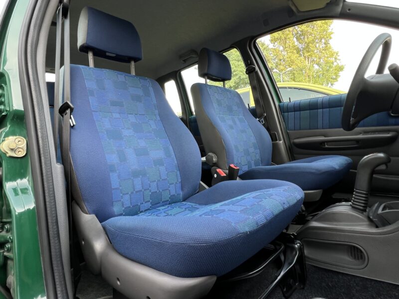 FIAT PUNTO 1.2 60 Cv 1ERE MAIN / BOITE AUTOMATIQUE CLIMATISATION 25 700 Kms Réels - Garantie1an