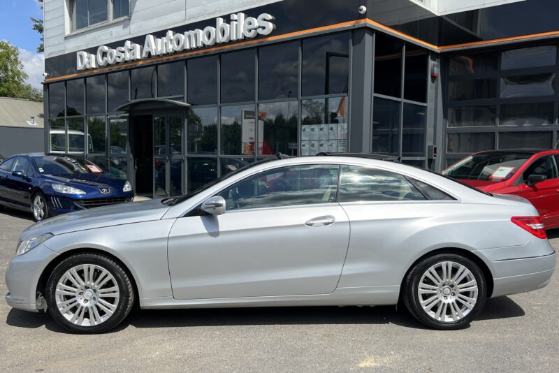 MERCEDES CLASSE E COUPE 4 IV 250 CDI 2.2 BLUEEFFICIENCY 204 CV TOIT OUVRANT CUIR GPS - Garantie1an