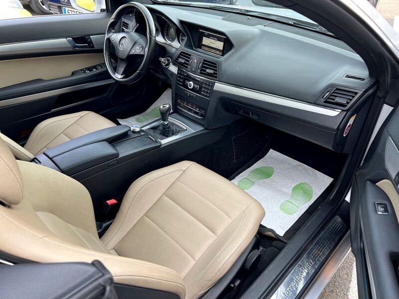 MERCEDES CLASSE E COUPE 4 IV 250 CDI 2.2 BLUEEFFICIENCY 204 CV TOIT OUVRANT CUIR GPS - Garantie1an