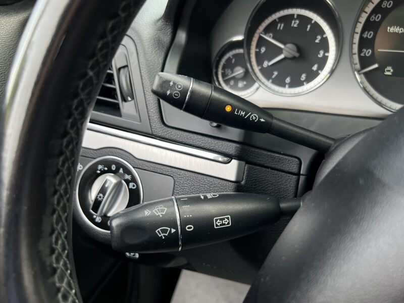 MERCEDES CLASSE E COUPE 4 IV 250 CDI 2.2 BLUEEFFICIENCY 204 CV TOIT OUVRANT CUIR GPS - Garantie1an