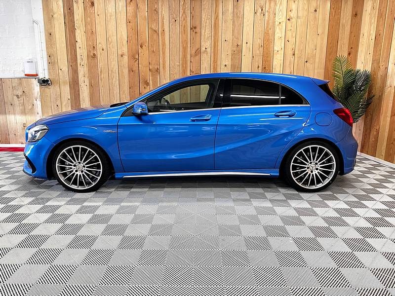 Mercedes A45 AMG 381 Performance