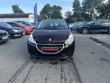 PEUGEOT 208 I 2013