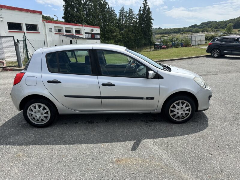 RENAULT CLIO III 2006