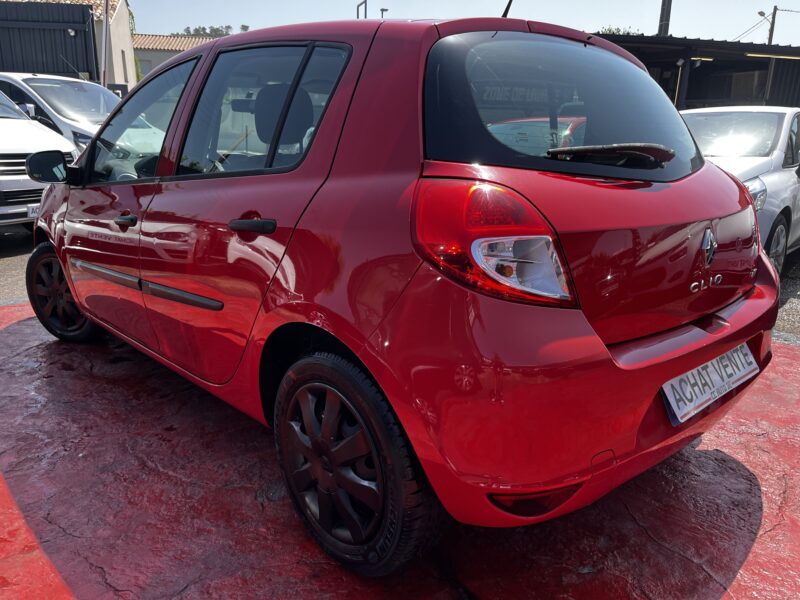 RENAULT CLIO III 2012