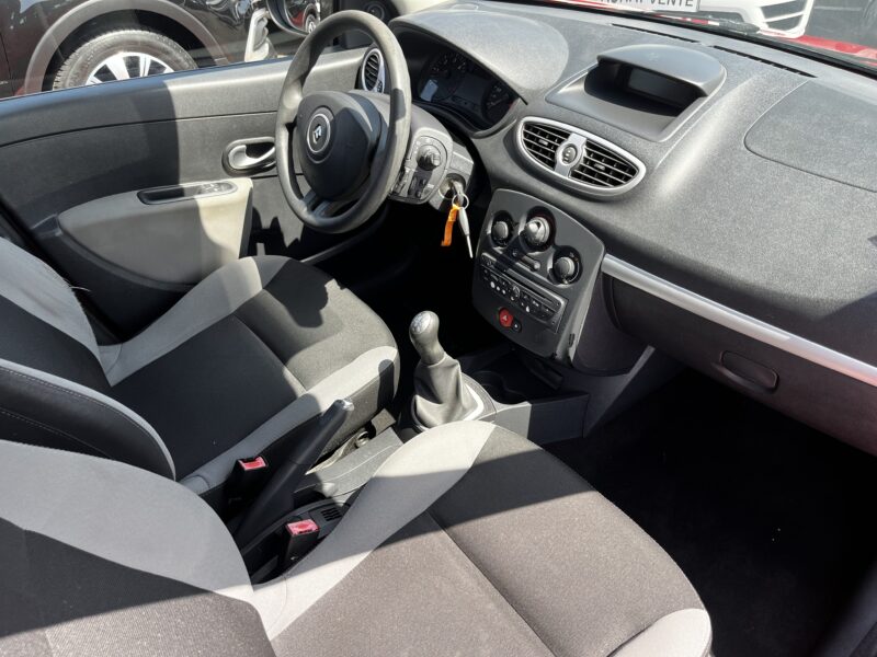 RENAULT CLIO III 2012
