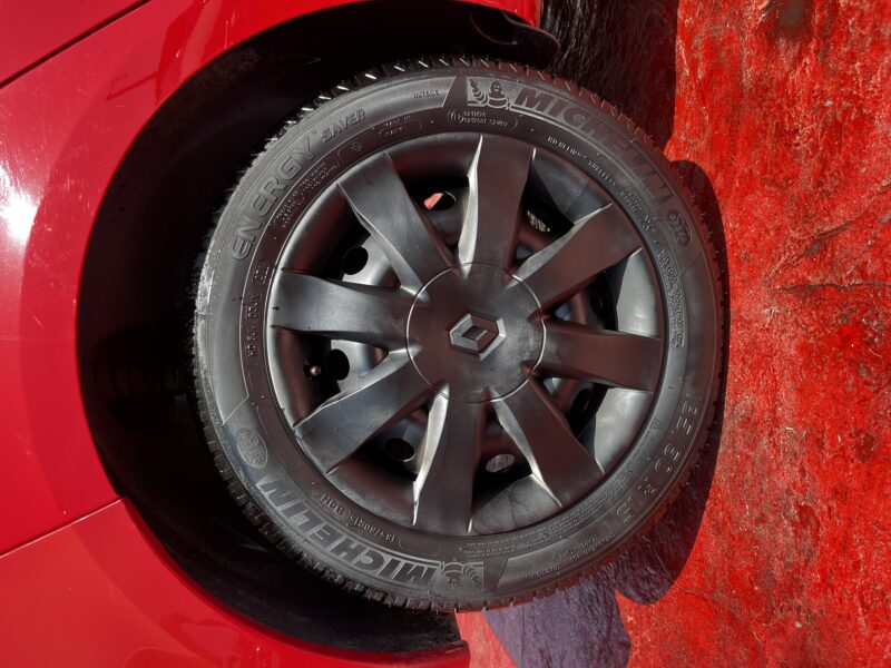 RENAULT CLIO III 2012