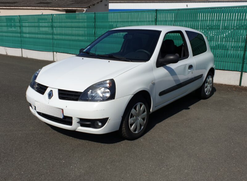 RENAULT CLIO II 