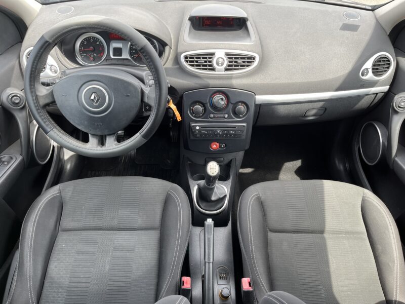 RENAULT CLIO III 2010