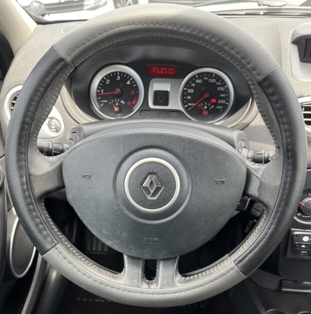 RENAULT CLIO III 2010