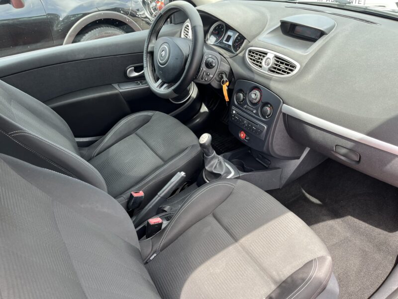 RENAULT CLIO III 2010