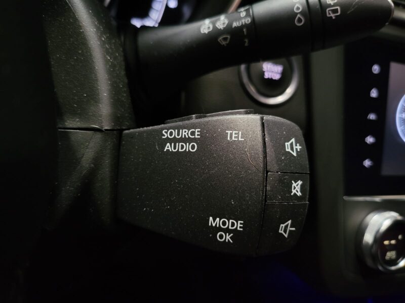 RENAULT KADJAR 1.3 TCe 140cv Black Edition 2500kms EDC7 // CAMERA DE RECUL/SIEGES CHAUFFANTS/SONO BO