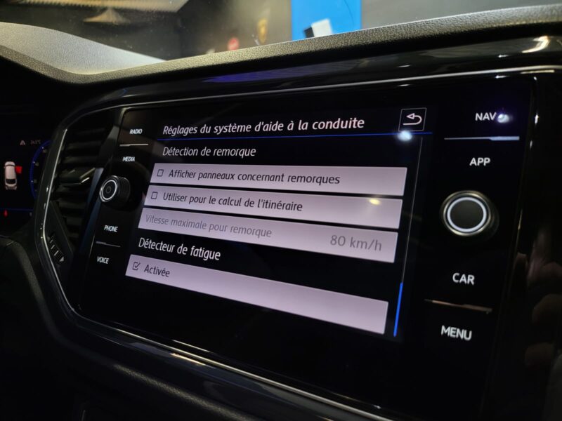 VOLKSWAGEN T-ROC 2.0 TDi 150cv 4-MOTION 4x4 CARAT EXCLUSIVE DSG7 TOIT OUVRANT / VIRTUAL COCKPIT / CA