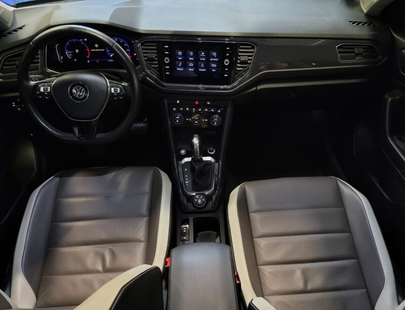 VOLKSWAGEN T-ROC 2.0 TDi 150cv 4-MOTION 4x4 CARAT EXCLUSIVE DSG7 TOIT OUVRANT / VIRTUAL COCKPIT / CA