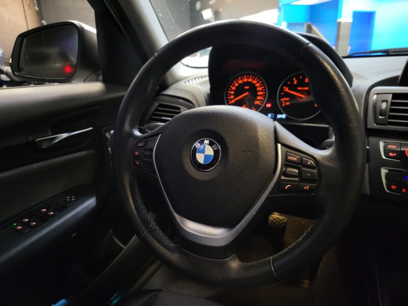 B.M.W. SERIE 1 118 d 143 cv XDRIVE URBAN LIFE / CARPLAY
