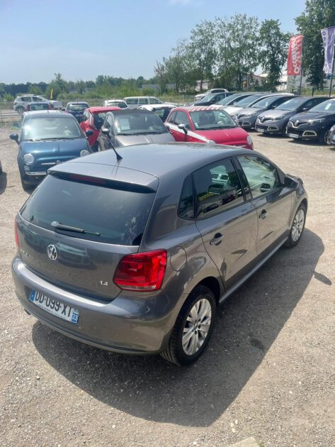VOLKSWAGEN POLO V 2014