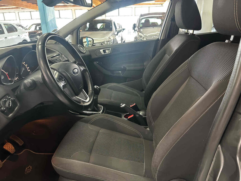 FORD FIESTA 1.5 TDCi 95 Titanium