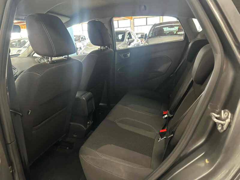 FORD FIESTA 1.5 TDCi 95 Titanium