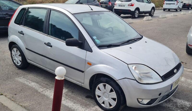 FORD FIESTA V 2004